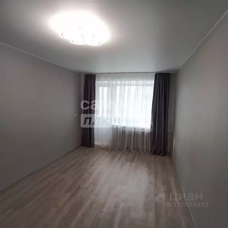 1-к кв. Пензенская область, Кузнецк ул. Осипенко, 49 (30.1 м) - Фото 1