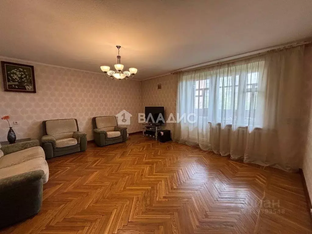 4-к кв. Ивановская область, Иваново ул. Поэта Майорова, 18 (120.0 м) - Фото 0