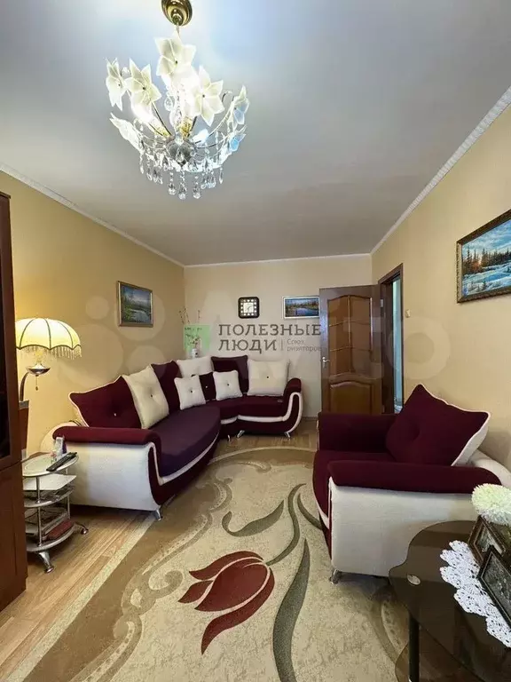 3-к. квартира, 80 м, 5/5 эт. - Фото 1