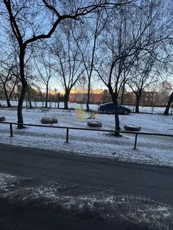 3-к кв. Омская область, Омск ул. Степанца, 8А (62.0 м) - Фото 2