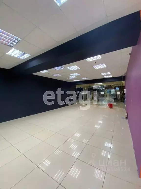 Торговая площадь в Краснодарский край, Ейск ул. Победы (102 м) - Фото 1