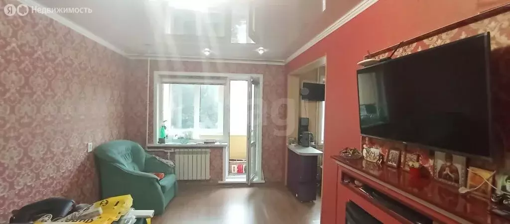 3-комнатная квартира: Бийск, улица Ильи Мухачёва, 260 (63.5 м) - Фото 2