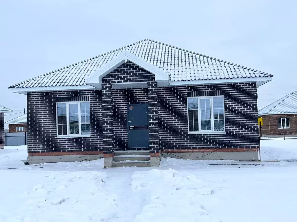 Дом в Оренбургская область, Оренбургский район, Весенний сельсовет, ... - Фото 2