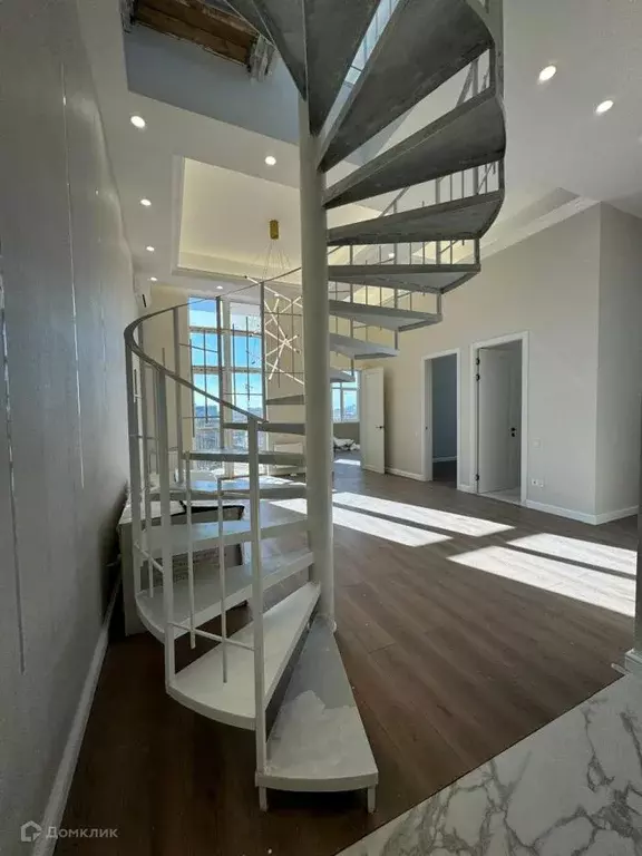 Продаётся 4-к квартира, 140 м - Фото 0