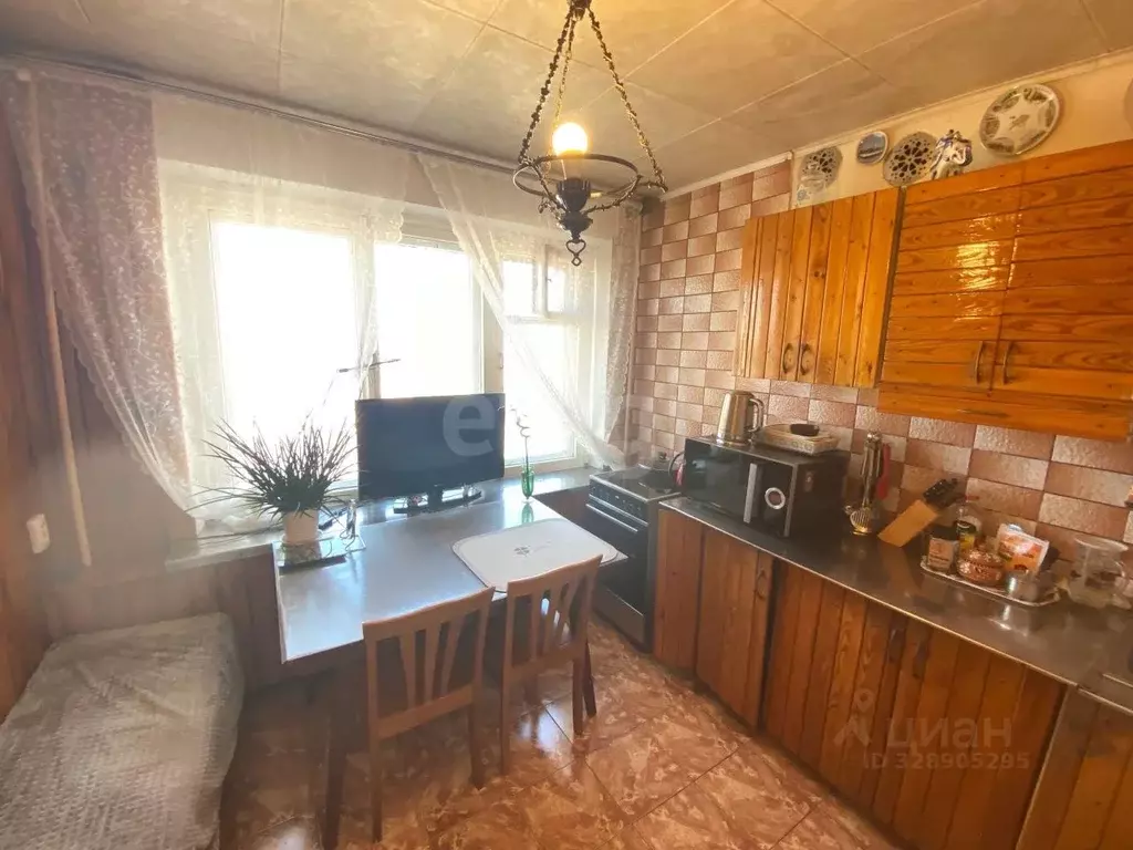 3-к кв. Челябинская область, Челябинск ул. Коммуны, 69 (73.2 м) - Фото 1