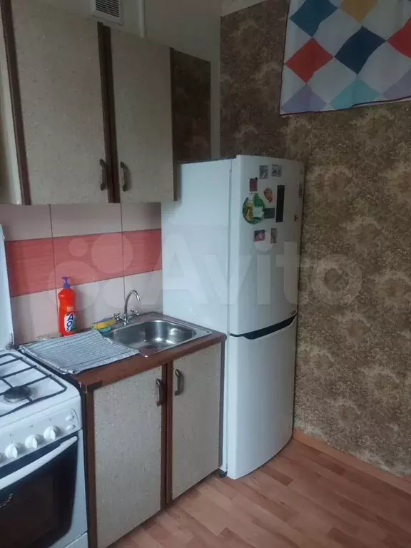 2-к. квартира, 58 м, 2/5 эт. - Фото 0