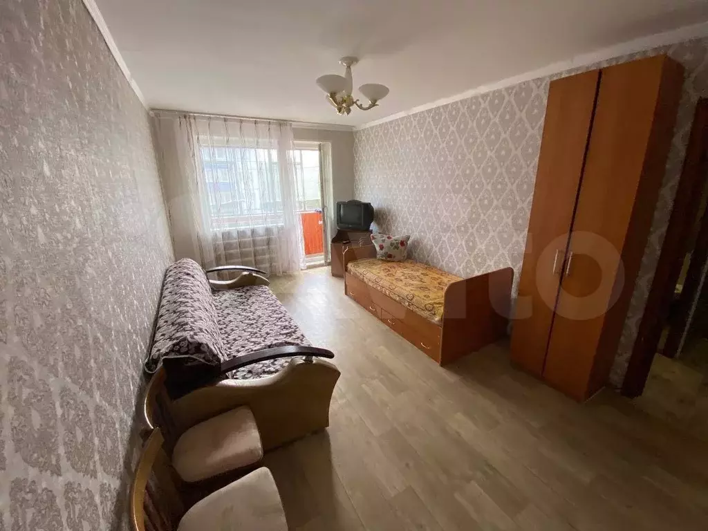 1-к. квартира, 32 м, 4/5 эт. - Фото 1