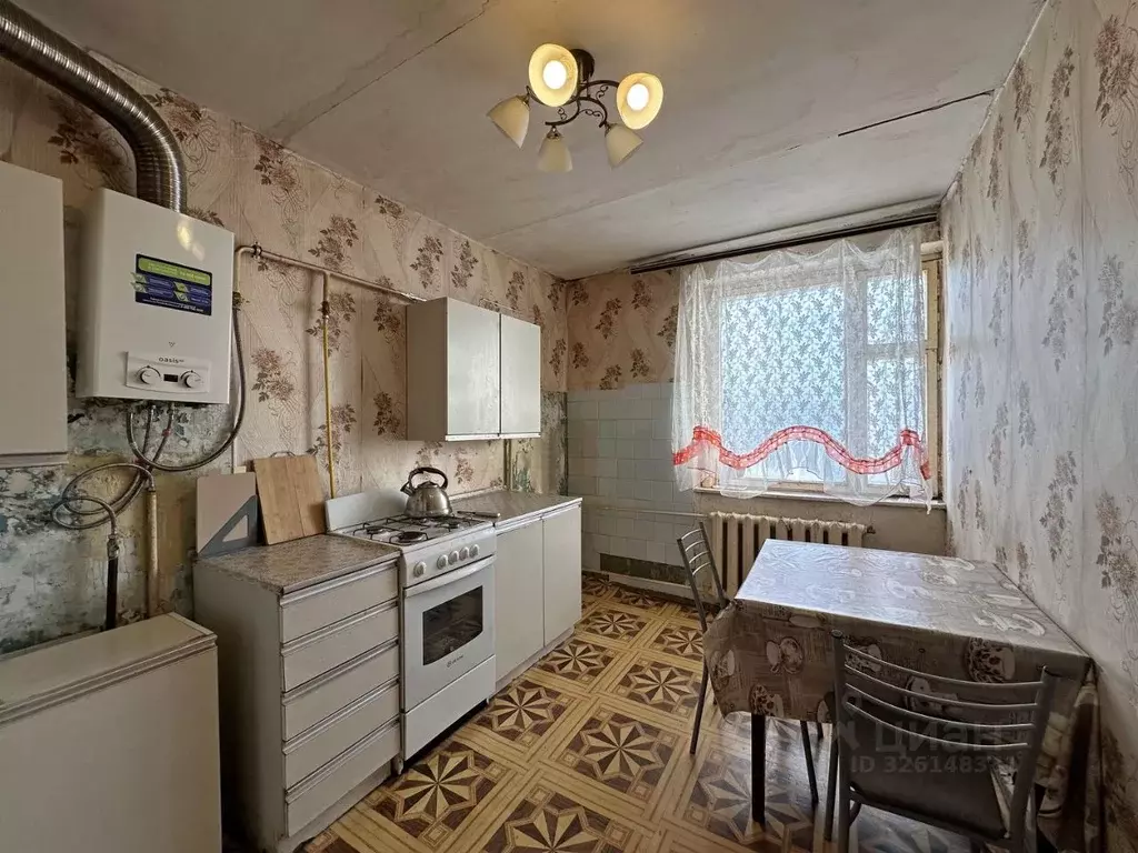 2-к кв. Калужская область, Дзержинский муниципальный округ, пос. ... - Фото 1