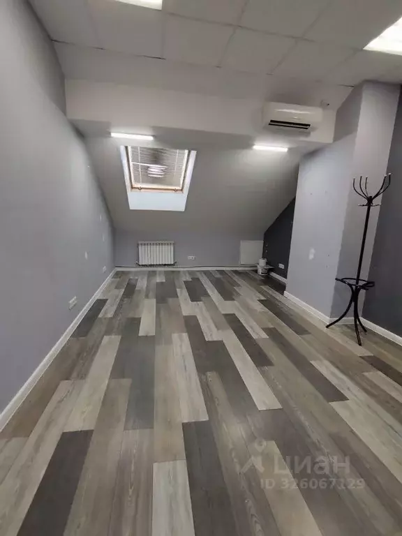 Офис в Татарстан, Казань ул. Баумана, 54/10 (22 м) - Фото 1