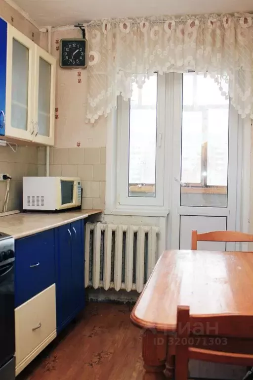 3-к кв. Башкортостан, Нефтекамск Комсомольский просп., 50 (65.0 м) - Фото 0