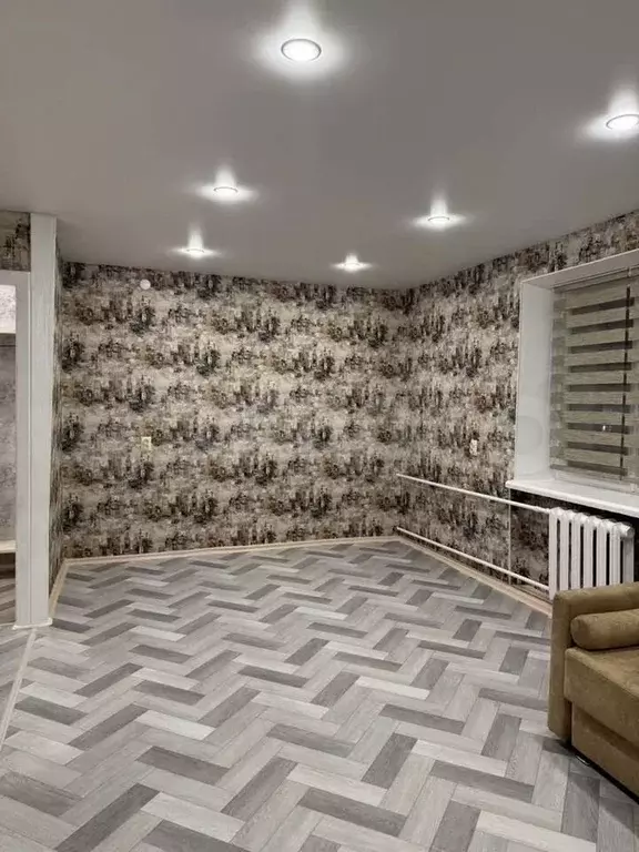 1-к. квартира, 30,6 м, 4/5 эт. - Фото 0