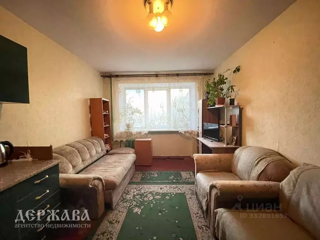 Комната Белгородская область, Старый Оскол Горняк мкр, 18 (10.0 м) - Фото 1