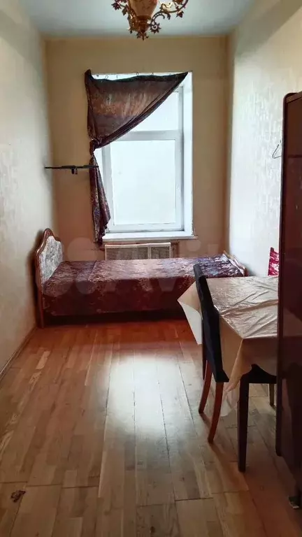 Комната 17 м в 4-к., 5/5 эт. - Фото 0