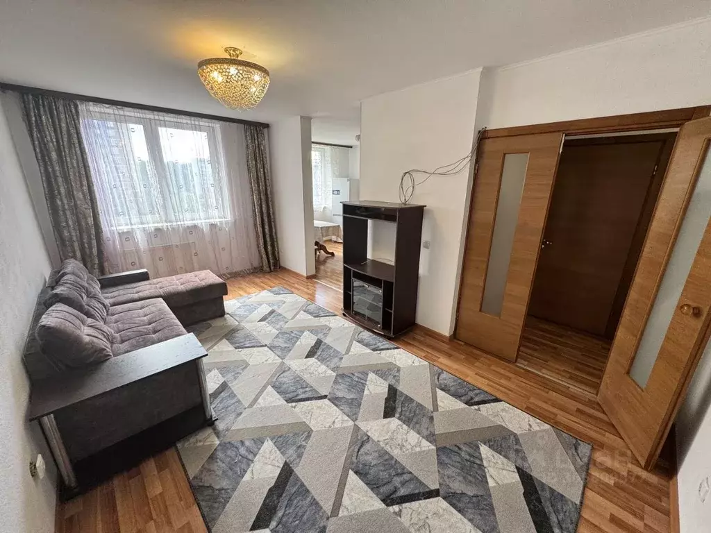 2-к кв. Свердловская область, Екатеринбург ул. М.Н. Михеева, 8 (64.0 ... - Фото 1