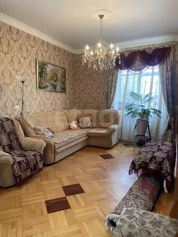4-к кв. Северная Осетия, Владикавказ ул. Тельмана, 9 (77.0 м) - Фото 0