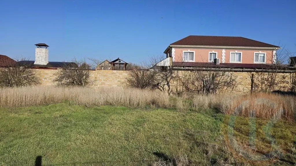 Участок в Крым, Сакский район, с. Молочное ул. Мира, 44 (6.0 сот.) - Фото 0