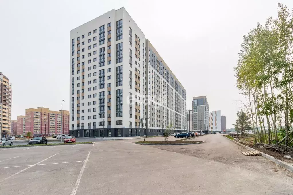 2-к кв. Тюменская область, Тюмень ул. Новоселов, 107 (52.1 м) - Фото 0