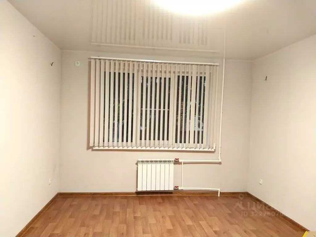 3-к кв. Волгоградская область, Волгоград бул. Энгельса, 16 (64.9 м) - Фото 2