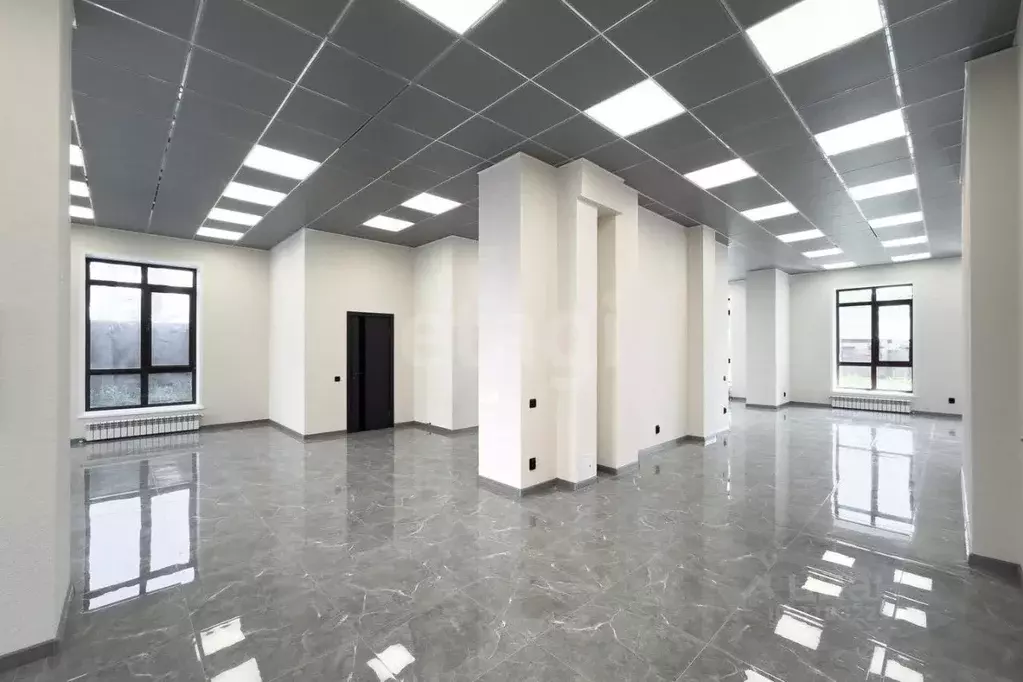 Торговая площадь в Ульяновская область, Ульяновск ул. Кирова, 47/2 (72 ... - Фото 2