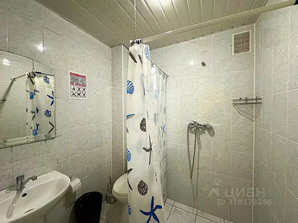 Комната Краснодарский край, Геленджик Новороссийская ул., 43 - Фото 1