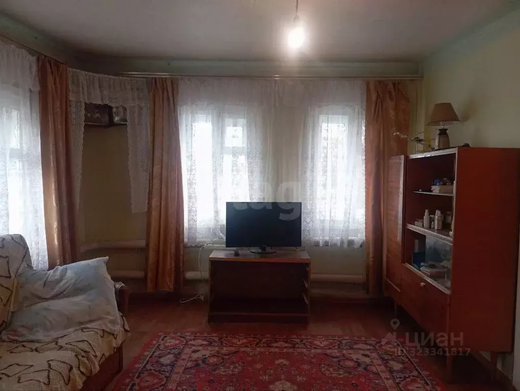 Дом в Белгородская область, Губкинский городской округ, с. Кладовое ... - Фото 1