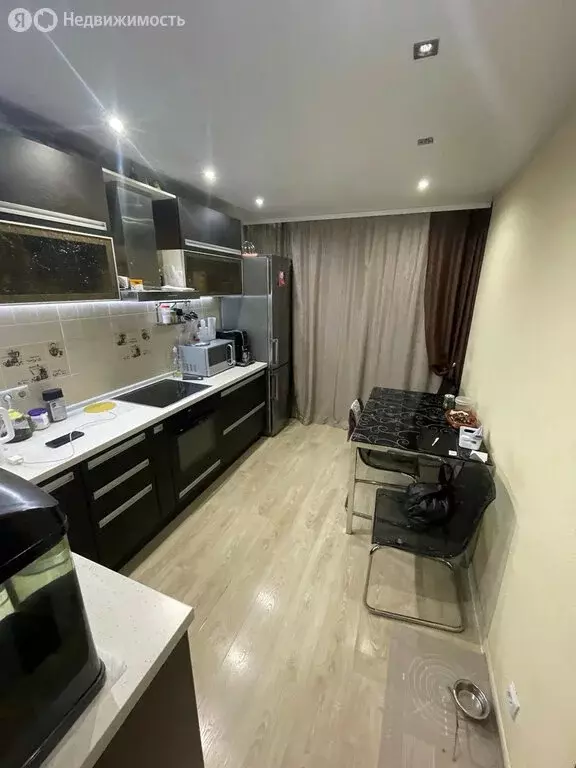 2-комнатная квартира: Кувшиново, Майская улица, 3 (64 м) - Фото 1