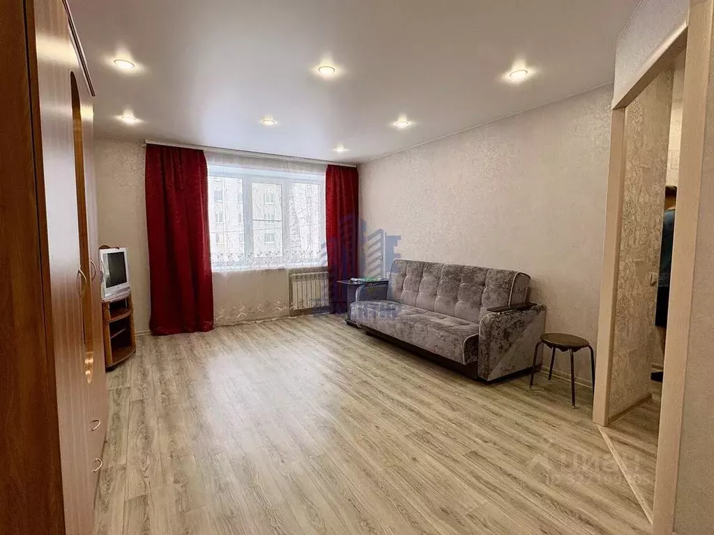 1-к кв. Чувашия, Чебоксары Хевешская ул., 1 (32.1 м) - Фото 2