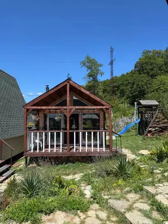 Дом в Краснодарский край, Геленджик городской округ, с. Возрождение ... - Фото 1