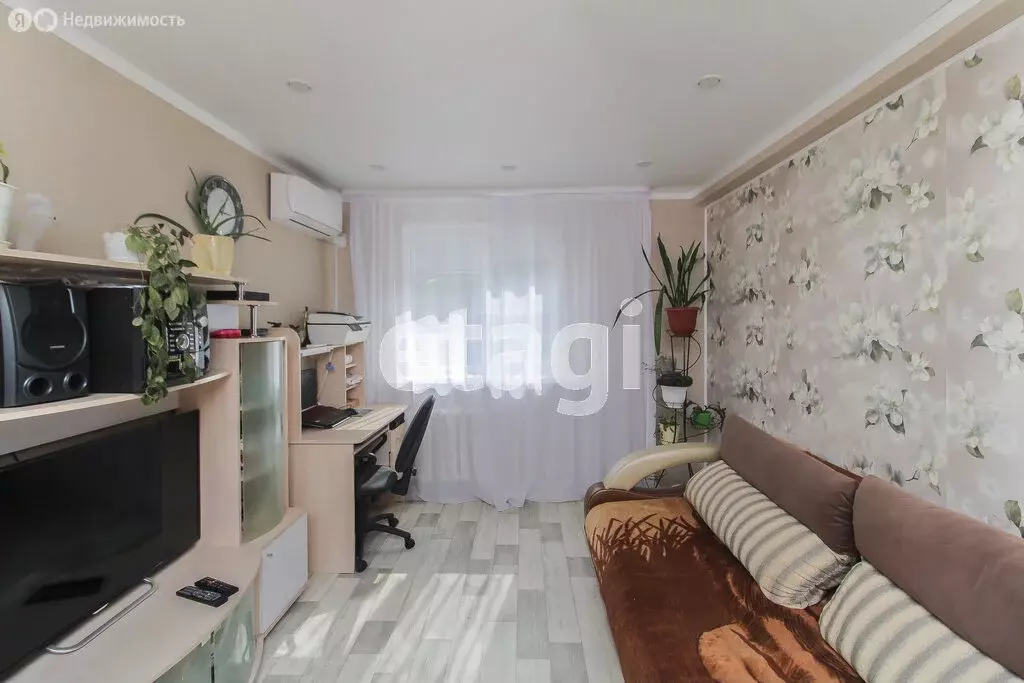 2-комнатная квартира: Тюмень, Олимпийская улица, 42 (40 м) - Фото 1