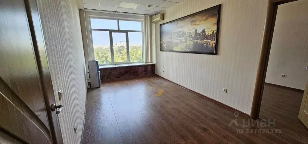 Офис в Краснодарский край, Краснодар Северная ул., 324А (38 м) - Фото 1