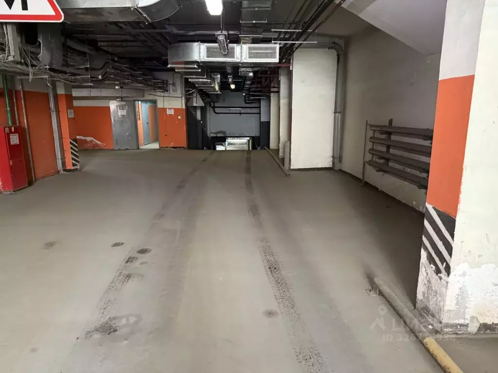 Гараж в Москва Карамышевская наб., 4к1 (19 м) - Фото 2