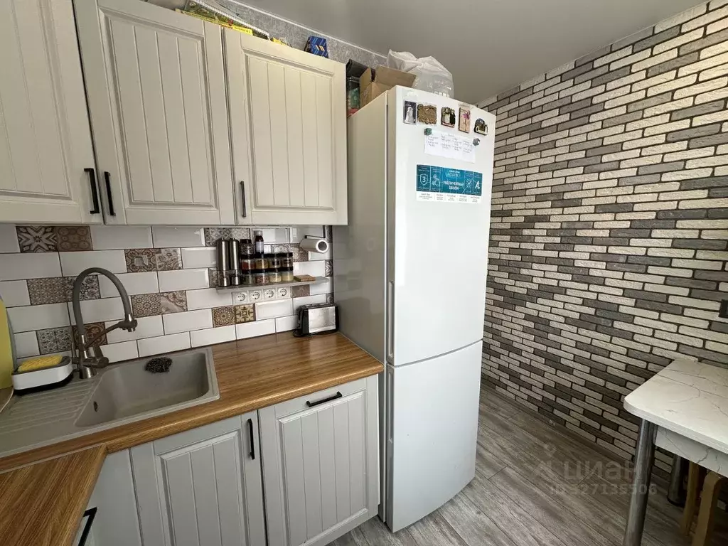 2-к кв. Московская область, Клин Клин-9 городок, 8 (41.8 м) - Фото 2