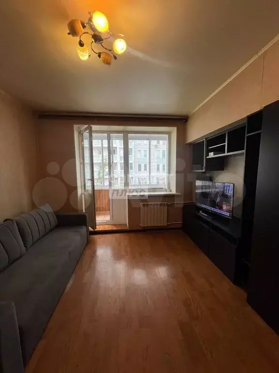 2-к. квартира, 55 м, 4/4 эт. - Фото 1