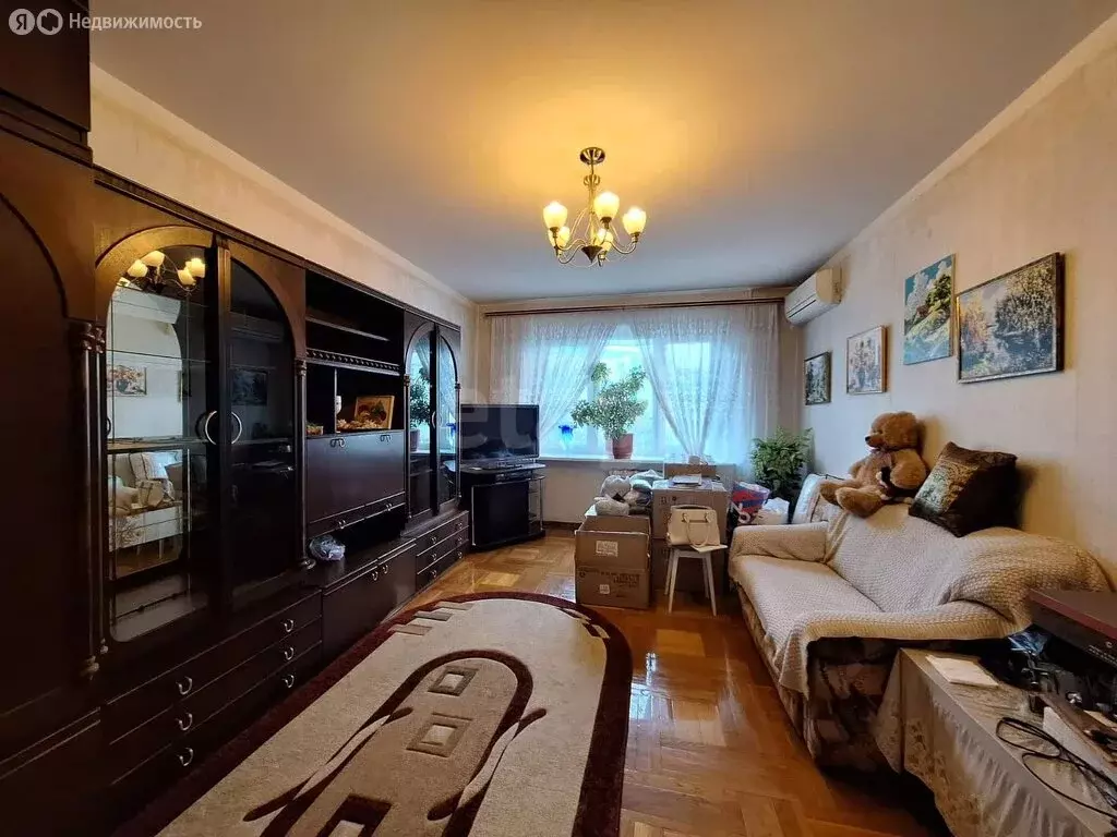 3-комнатная квартира: Ростов-на-Дону, микрорайон Северный, улица ... - Фото 0