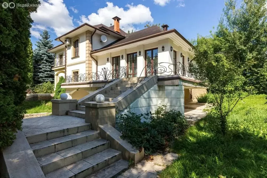 Дом в Одинцовский городской округ, деревня Калчуга (419 м) - Фото 0