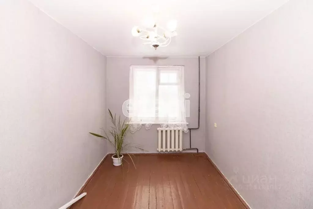 3-к кв. Тюменская область, Тюмень ул. Воровского, 23 (62.4 м) - Фото 2