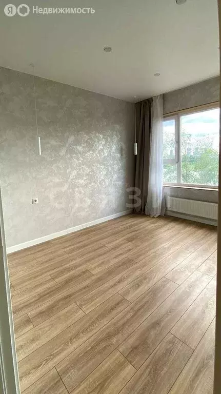 Квартира-студия: Тюмень, микрорайон ДОК, Воронинская улица, 47 (40 м) - Фото 1