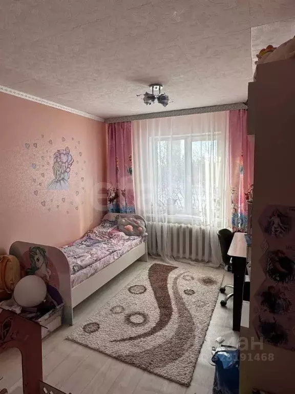 3-к кв. Амурская область, Октябрьский муниципальный округ, с. ... - Фото 2