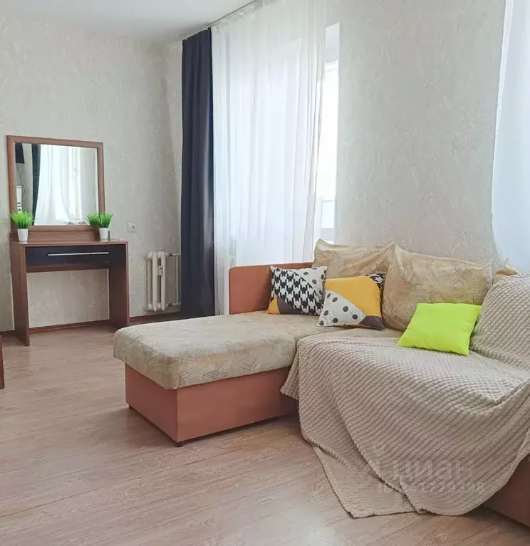 1-к кв. Омская область, Омск ул. Малиновского, 23к2 (35.0 м) - Фото 2