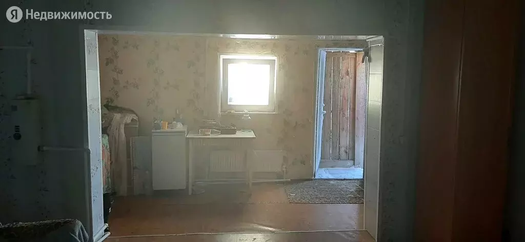 Дом в Ялуторовск, Ишимская улица, 90 (30 м) - Фото 1
