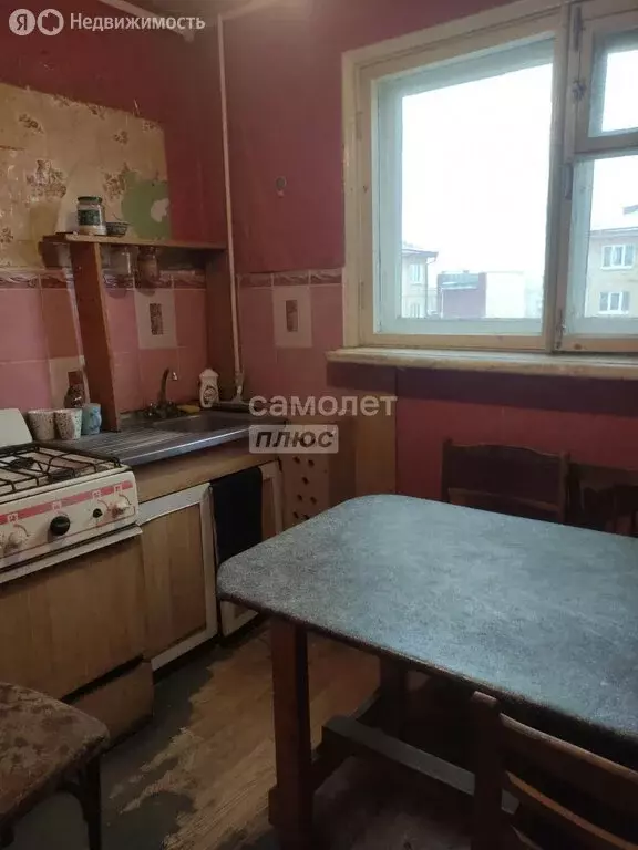 2-комнатная квартира: Первоуральск, улица Трубников, 32А (42 м) - Фото 1