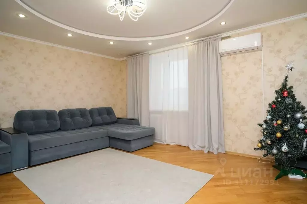 2-к кв. Татарстан, Казань ул. Фатыха Амирхана, 91Б (70.0 м) - Фото 1