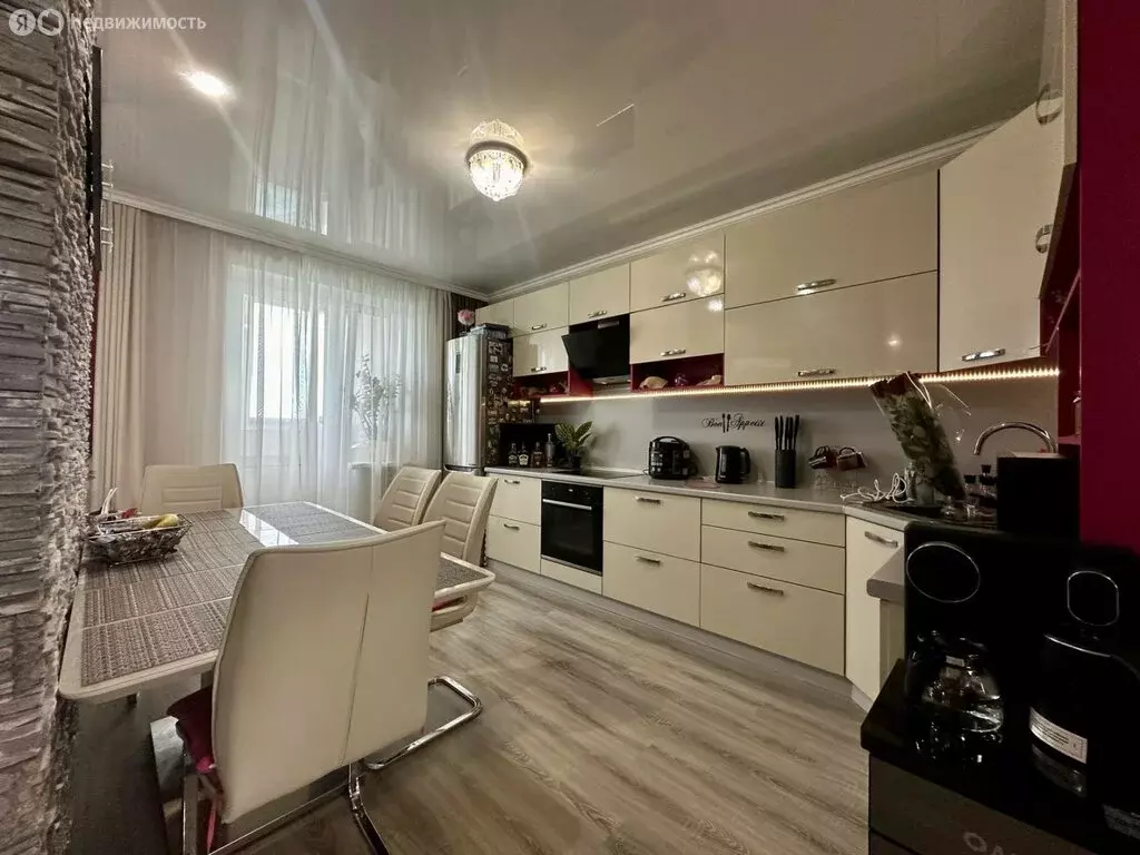 3-комнатная квартира: Орёл, Пожарная улица, 35 (82 м) - Фото 0