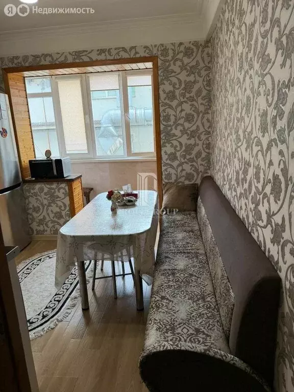2-комнатная квартира: Махачкала, улица Ирчи Казака, 80 (53 м) - Фото 2