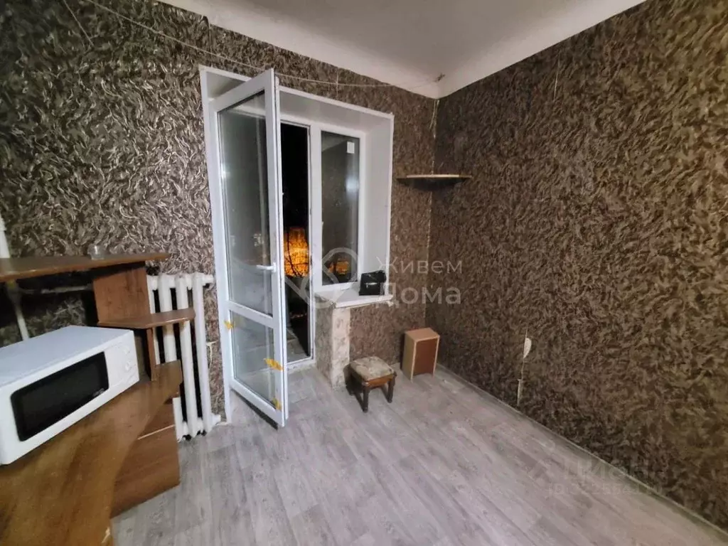 3-к кв. Волгоградская область, Волгоград ул. 95-й Гвардейской Дивизии, ... - Фото 1