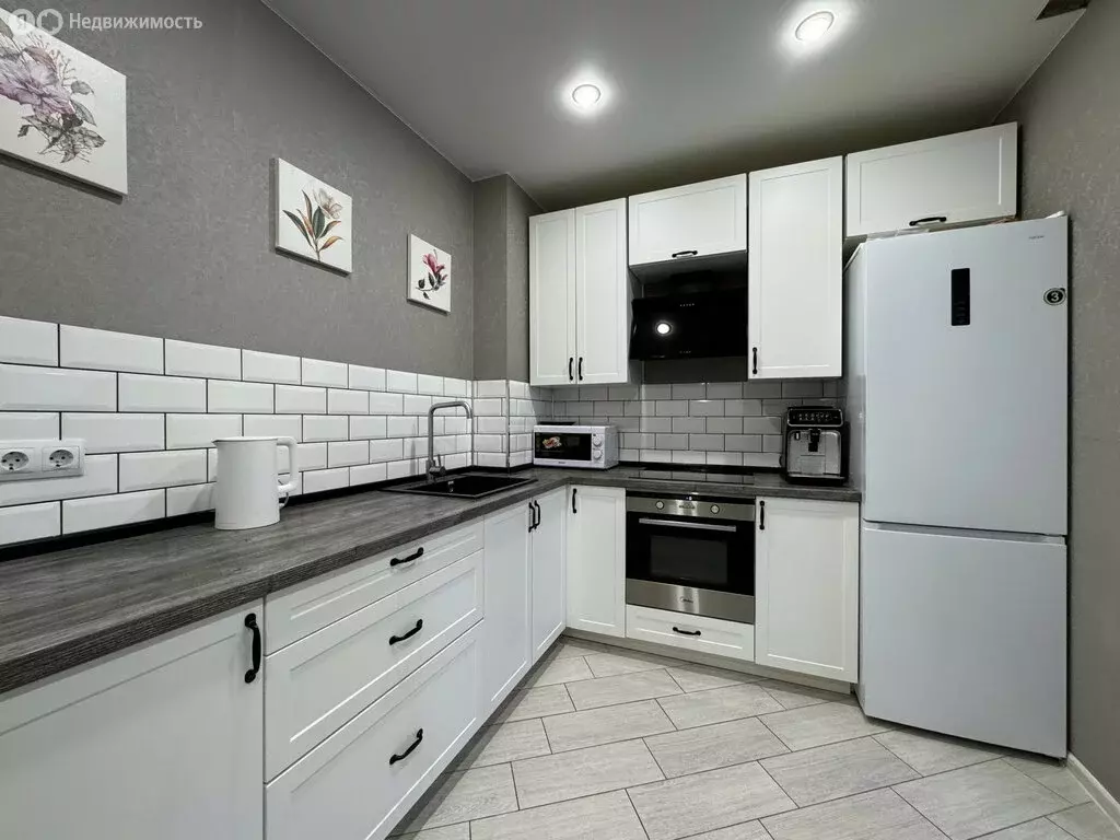 3-комнатная квартира: Киров, Первомайский район, Морозовская улица, 56 ... - Фото 2