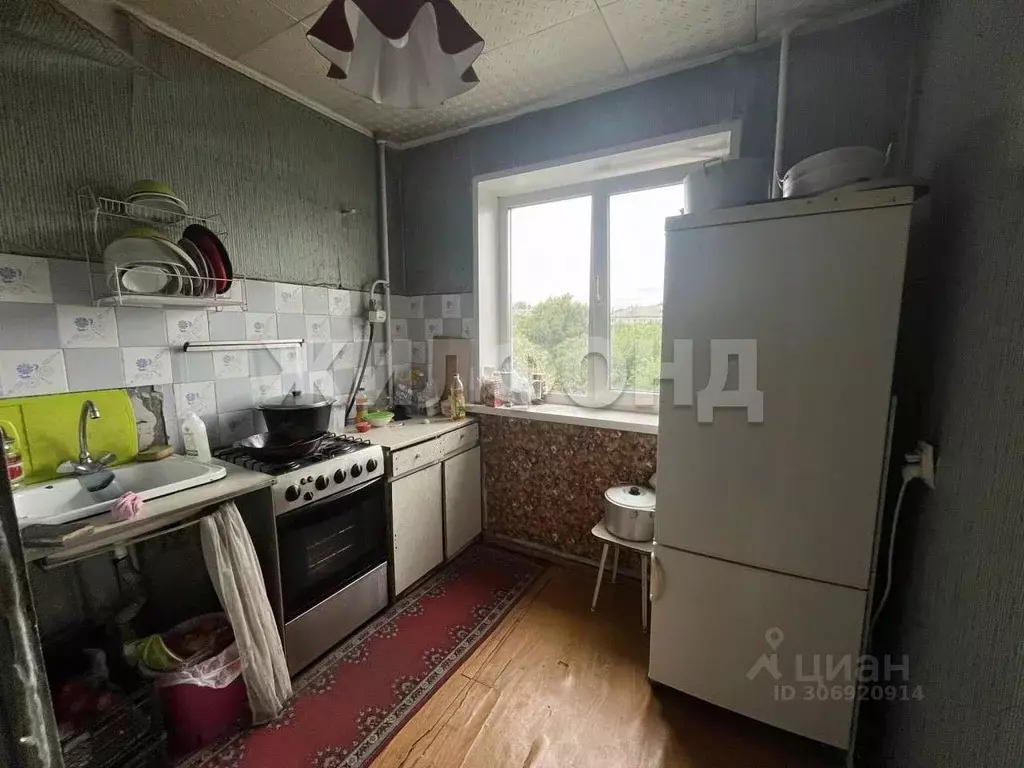 3-к кв. Хакасия, Абакан ул. Дзержинского, 93 (58.8 м) - Фото 0