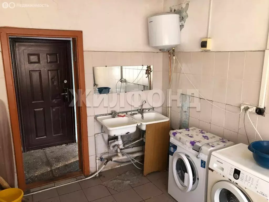 1к в -комнатной квартире ( м) - Фото 0