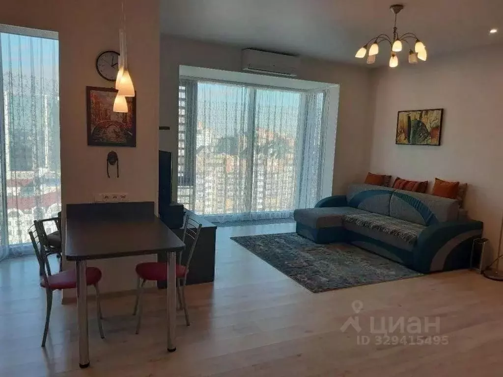 2-к кв. Хабаровский край, Хабаровск Кавказская ул., 45/2 (70.0 м) - Фото 2