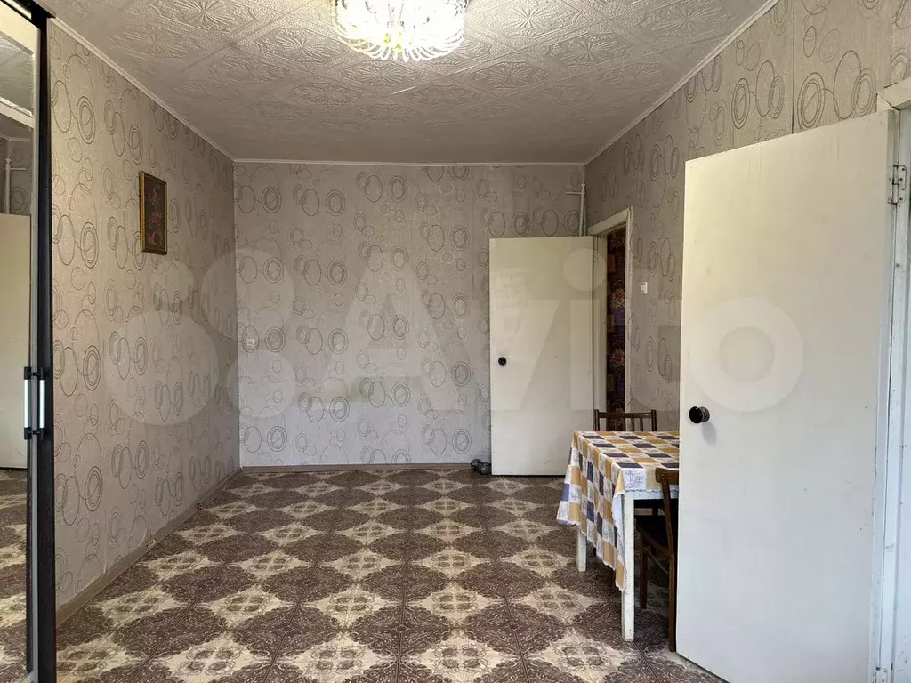 1-к. квартира, 27 м, 4/4 эт. - Фото 1